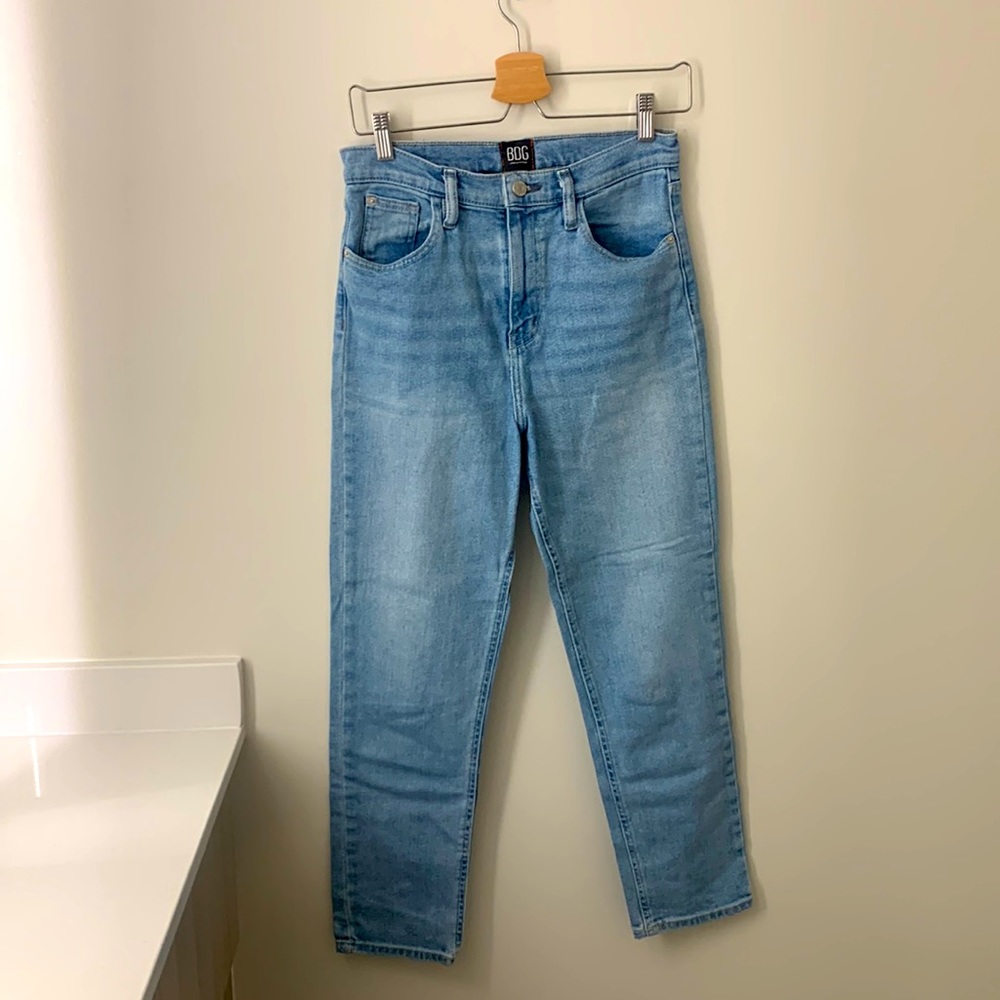 Girlfriend high-rise cropped jeans